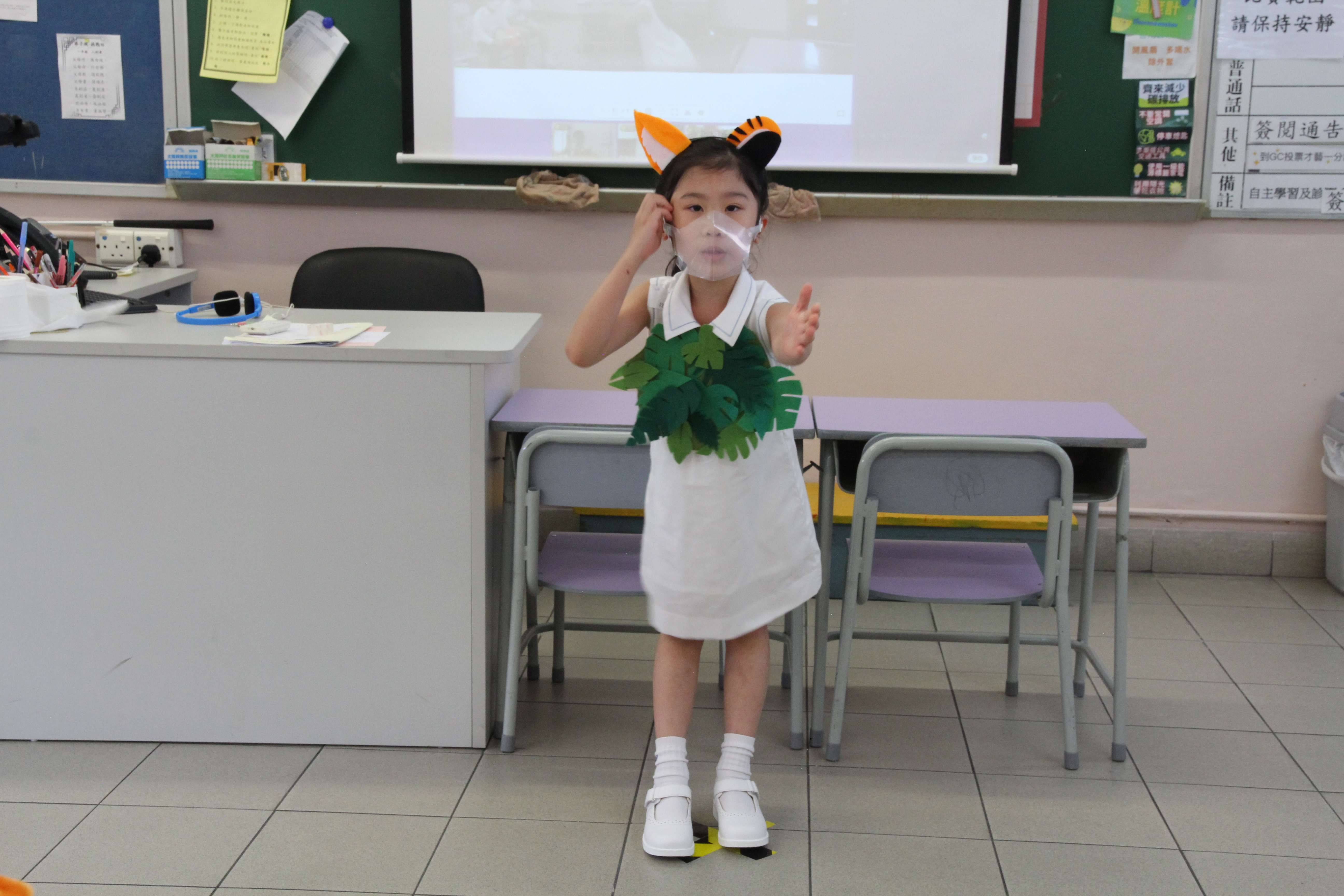 <span  class="uc_style_uc_tiles_grid_image_elementor_uc_items_attribute_title" style="color:#ffffff;">決賽花絮</span>